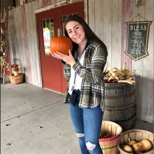 Meet your Posher, Gabrielle